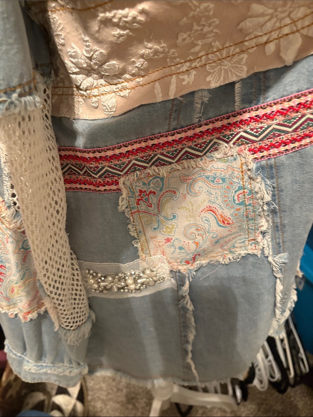 POL Light Blue Patchwork Denim Jacket with Cream & Red Accents small nwot - Picture 4 of 5